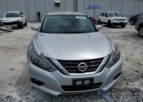 2016 Nissan Altima 2.5 из США, поврежденный, VIN 1N4AL3AP6GC144594